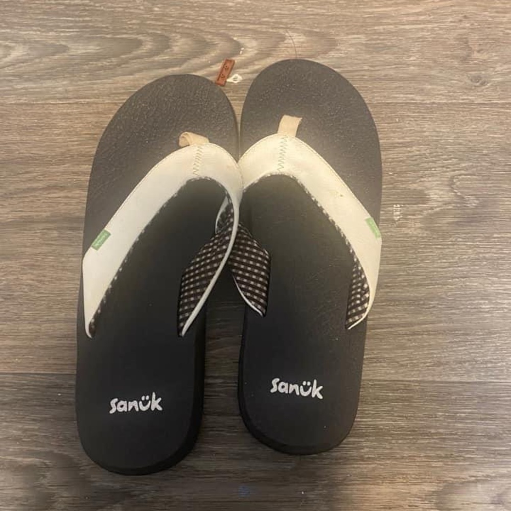 Flip flops